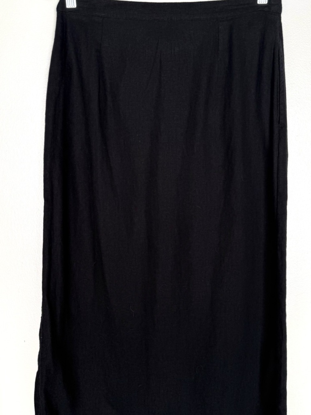 Melrose and Market Black Midi Skirt with Front Slit & Button - Picture 4 of 6